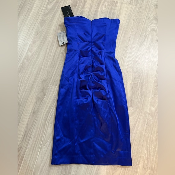Nicole Miller Strapless Ruched Satin Sheath Dress – Size 2 – NWT – - Picture 2 of 8